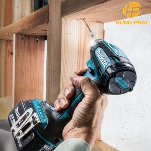 Máy vặn vít dùng pin 18v Makita DTD172RTE (Sạc nhanh DC18RC, 2 pin 5.0Ah BL1850B)
