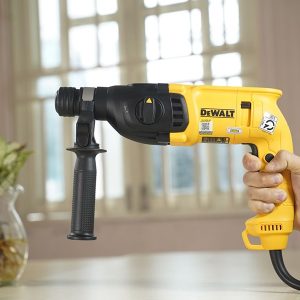 Máy khoan búa Dewalt D25033K-B1